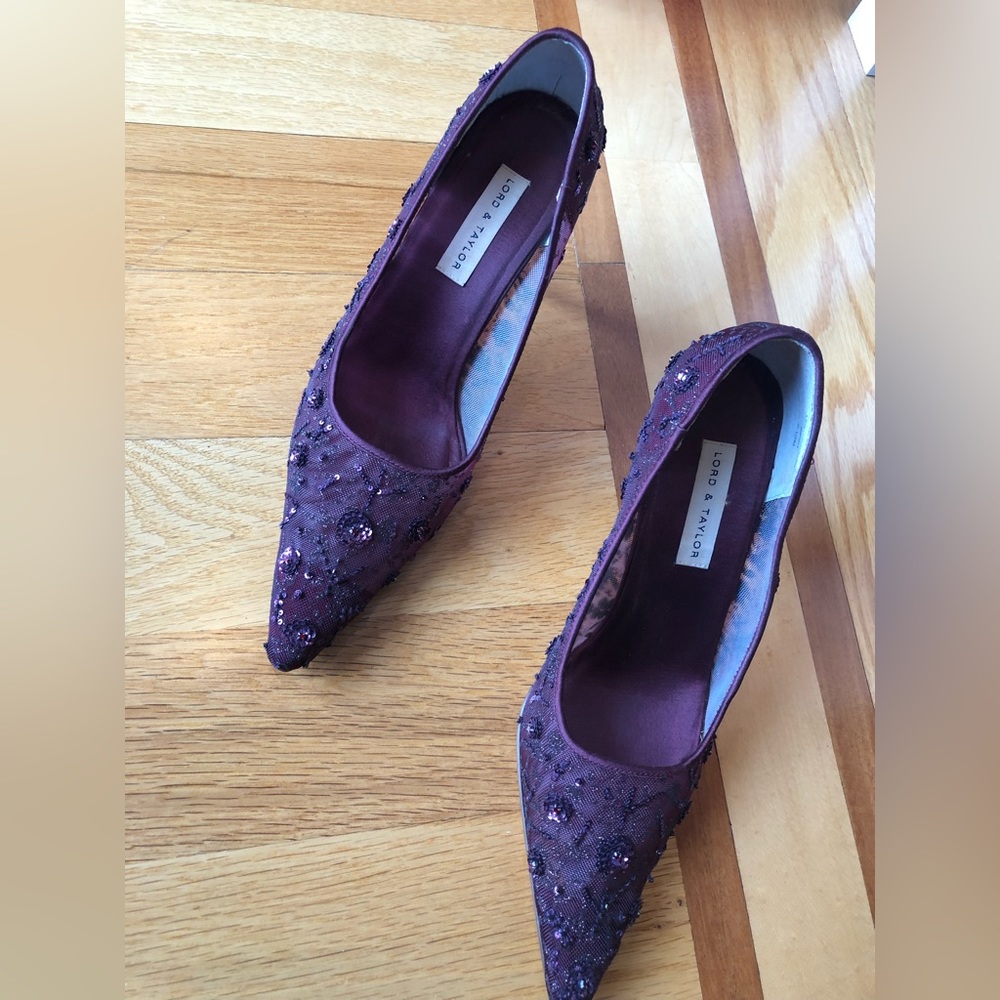 Dress shoes